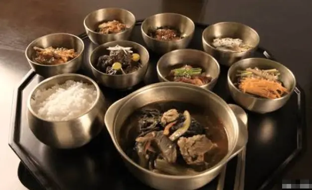 What-Exactly-Is-Banchan